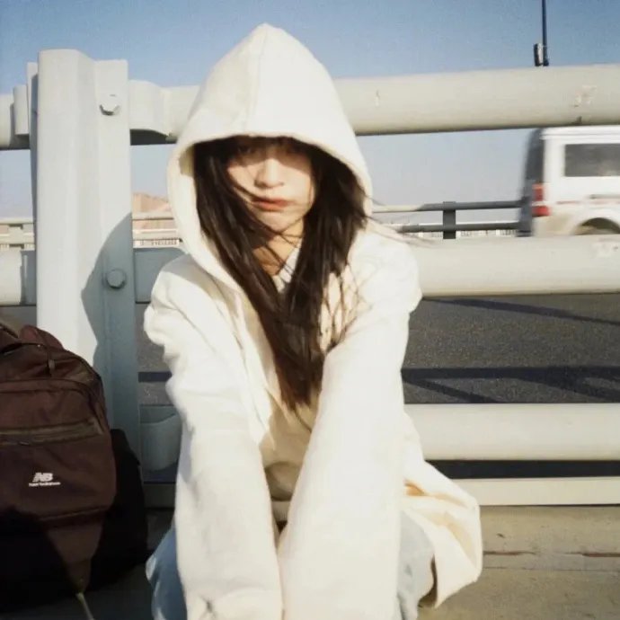 满城静待梨花开